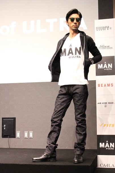 A MAN of ULTRA 3