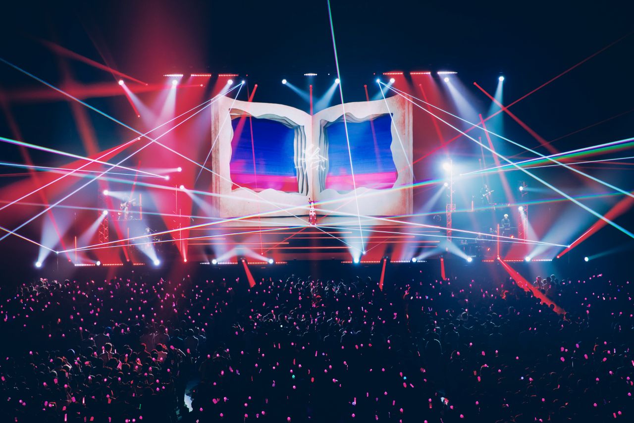 「宿声 / 深愛」ライブフォト[1]（Photo: Sotaro Goto）