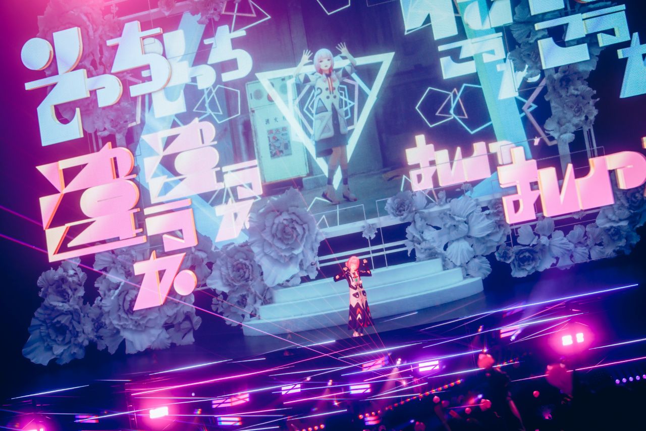 「宿声 / 深愛」ライブフォト[4]（Photo: Sotaro Goto）