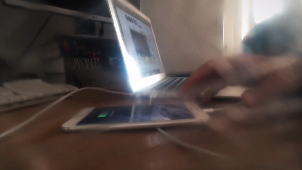 「The Life and Death of an iPhone」スクリーンショット