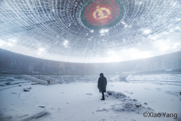 人間が消えた村、幽霊塔… 日本初の写真集『世界の廃墟』がすごい!