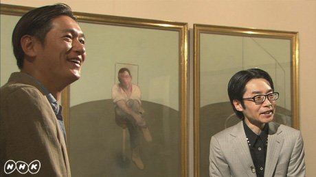 俳優の井浦新と評論家の浅田彰さん