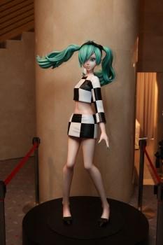 初音ミク等身大フィギュア Illustration,Directed by YKBX