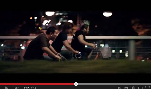 ピザを求めて一目散