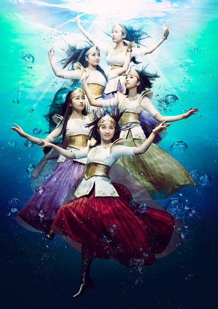 ももいろクローバーZ