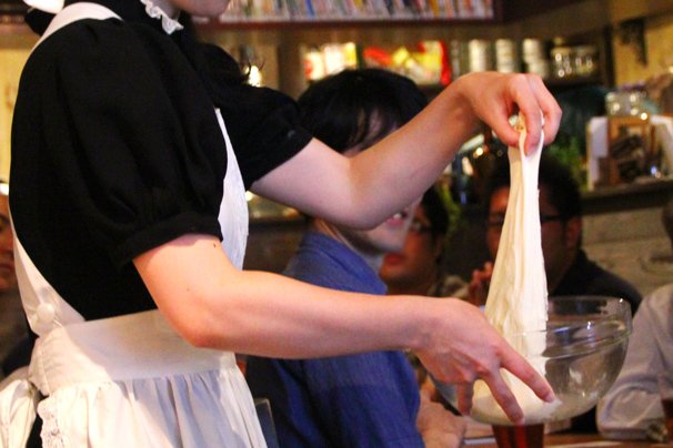 弾力のある生地