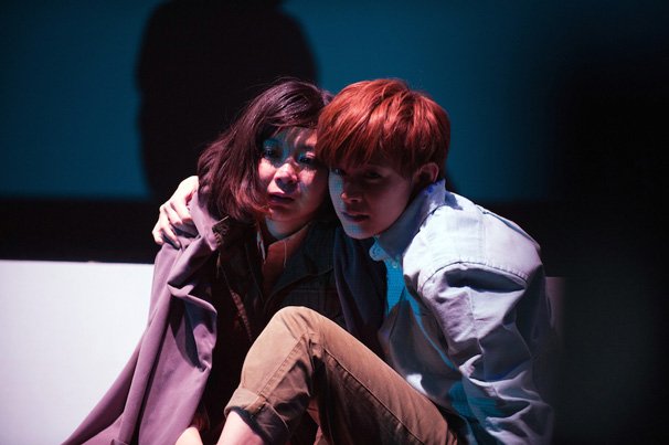 範宙遊泳「うまれてないからまだしねない」