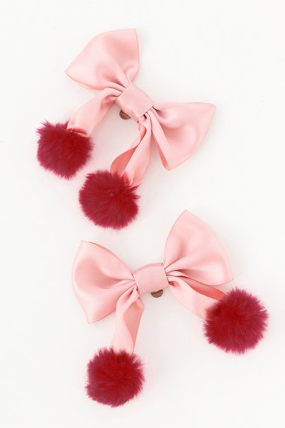 シューズクリップ／（c）Cocoa Fujiwara/SQUARE ENIX