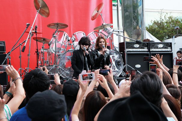 X JAPAN