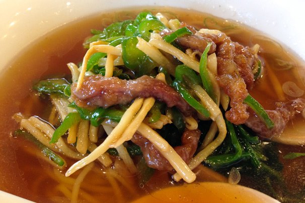 バーミヤンラーメン×牛肉とピーマンのオイスター炒め
