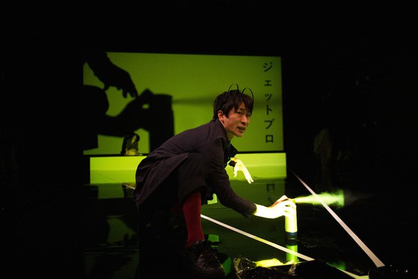 範宙遊泳「うまれてないからまだしねない」