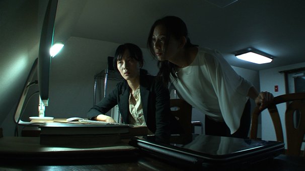 (C)2014「放送禁止　洗脳 ～邪悪なる鉄のイメージ～」製作委員会