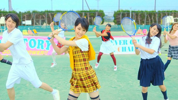剛力彩芽さん『くやしいけど大事な人』ラケットダンス