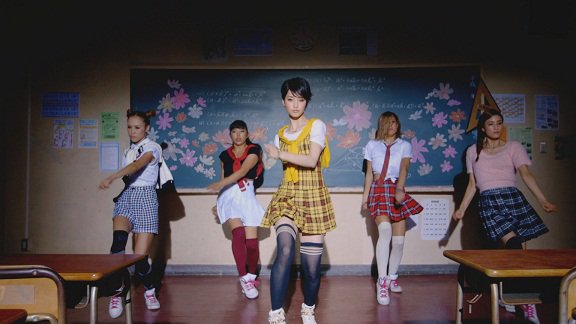 剛力彩芽さん『くやしいけど大事な人』