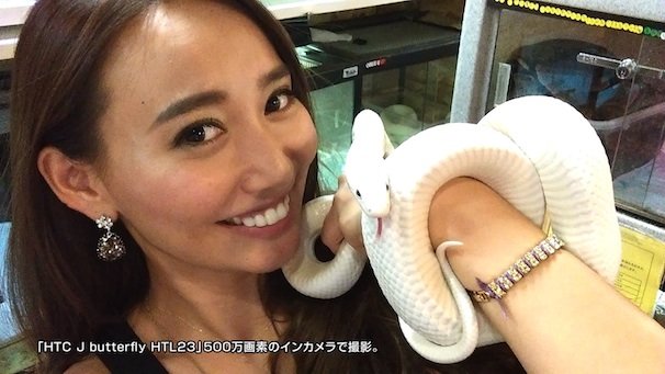 「愛しくて、愛しくて…たまらないっ！」李雨瀟さんは、なんとヘビが大好き！？