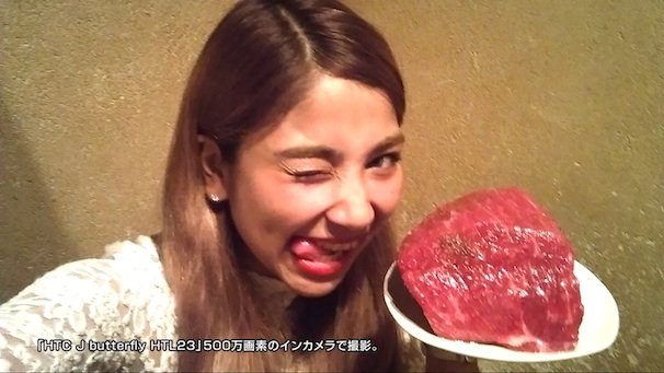 「一人焼肉上等ぅ！」というほど、お肉大好きなスヘイル・アムナさん。
