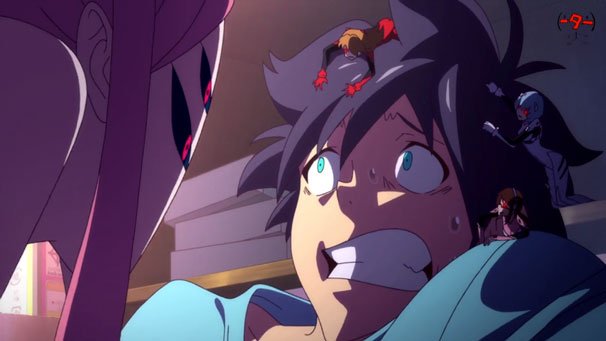 『新世紀エヴァンゲリオン』で第16使徒との戦いで使徒に取り込まれてしまったレイの意識が具現化した時の演出に酷似している