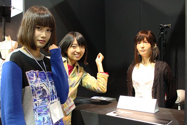 何だこれは！ きゅんくんとミスiD近藤が美女アンドロイドを着せ替え