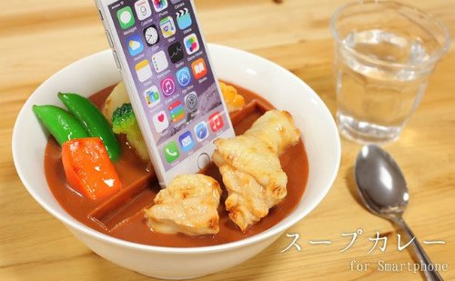 北海道の食べ物をテーマにしたスマホスタンドがリアルすぎて誰得の画像 Kai You Net