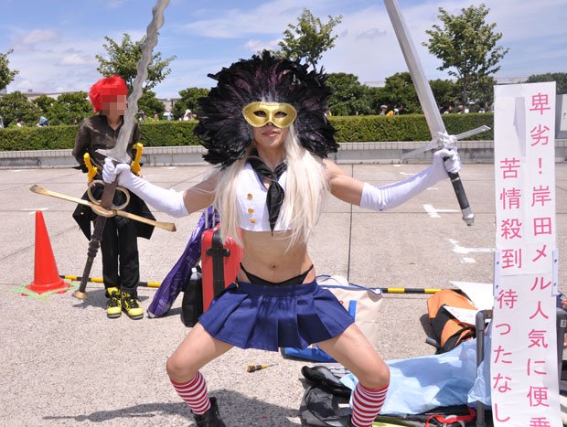Twitterで話題になった島風のコスプレをしている岸田メルさんのコスプレイヤー