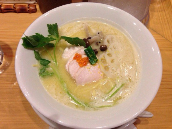篝「鶏白湯SOBA 並」