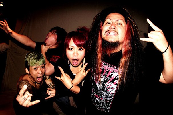 maximum-the-hormone_artist-photo-for-DB