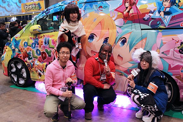 ユーザー記者ユニット・JAST/前段左からjetだよ、(〇д〇透)、あおいたん 後段(里*・ω・*春)