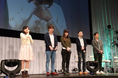 左から、水瀬いのりさん（成瀬順役）、長井龍雪さん（監督）、岡田麿里さん（脚本）、田中将賀さん（キャラクターデザイン）、清水博之さん（プロデューサー／アニプレックス制作部長）