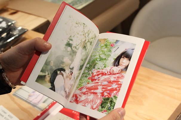 個展限定写真集