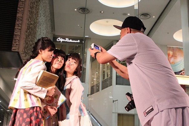 夢みるアドレセンス 小林玲さん、志田友美さん、京佳さん