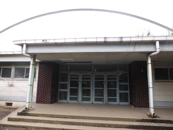 メインステージ予定の体育館