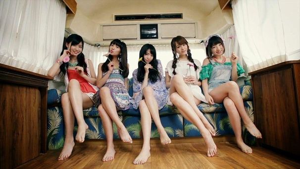 「サマーヌード・アドレセンス」MV 1