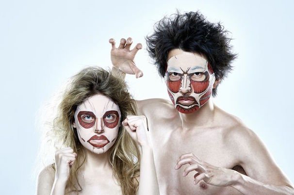 進撃の巨人フェイスパック（超大型巨人＆女型の巨人）