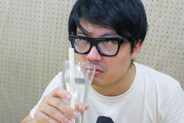 においを嗅いでみる