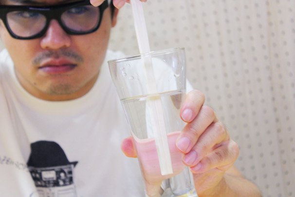 中国産の割り箸を2時間、水につけてみた！ 4