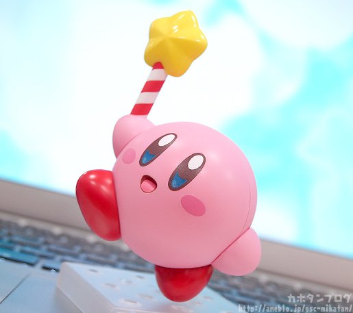 ハ〜イ！ まんまるピンクな「カービィ」ねんどろいどが登場だよ！