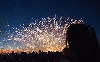 新潟のアイドルRYUTistと一緒に花火鑑賞！ 360°全天球動画が最高に最高
