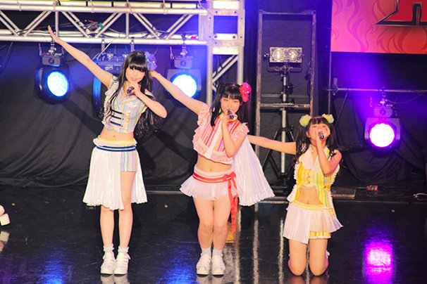 TIF2015「虹のコンキスタドール」ライブ写真1
