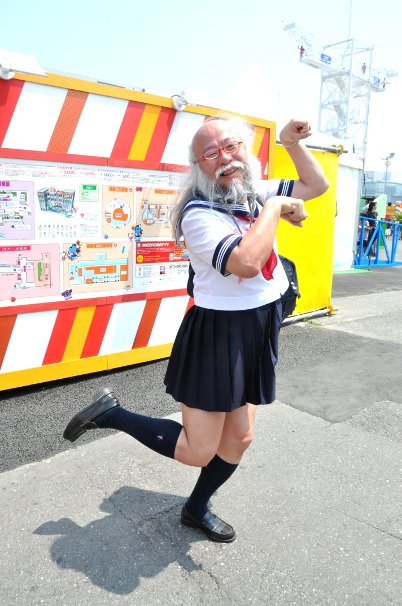 セーラー服おじさん