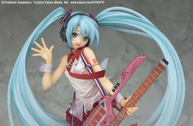 「エヴァ」貞本版の初音ミクがフィギュア化！ スカートの躍動感パネェ