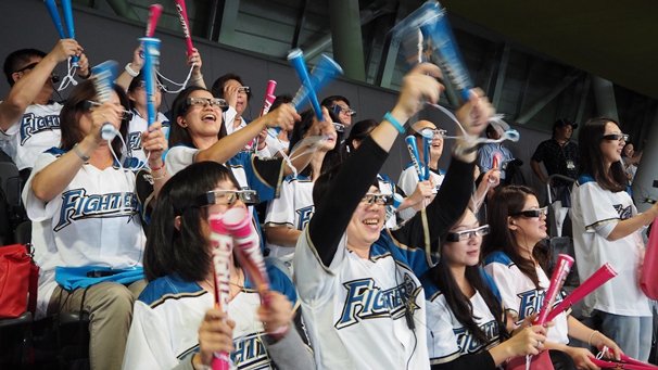 画像4: 目の前に試合の情報出現、スポーツ観戦が変わる…！ 野球観戦でテスト実施