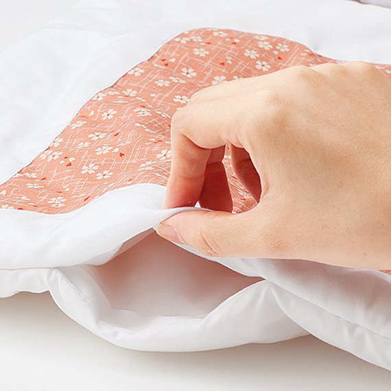 おやすみニャン　かわいい寝姿を自慢できる　猫用和布団の会3