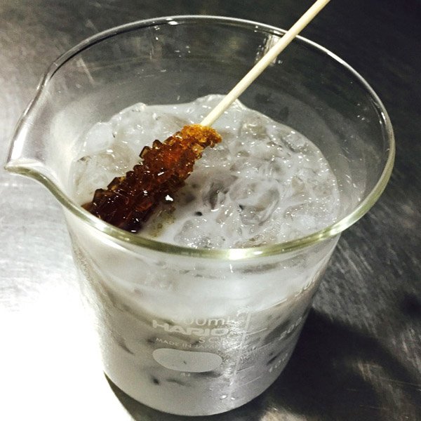 アルコール「芽衣子のお仕置き」（650円）