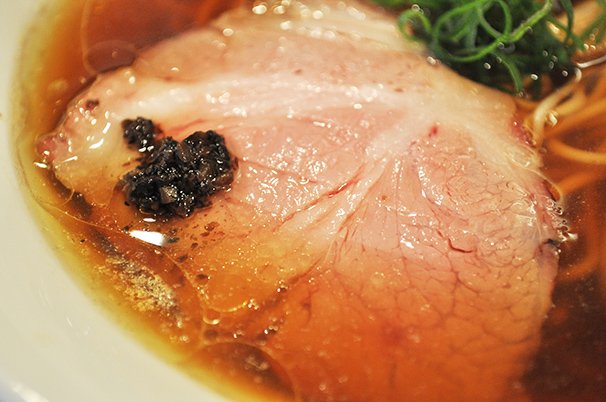 味玉醤油そば／「Japanese Soba Noodles 蔦（つた）」 2