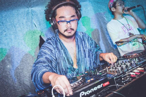 DJアフロマンスさん