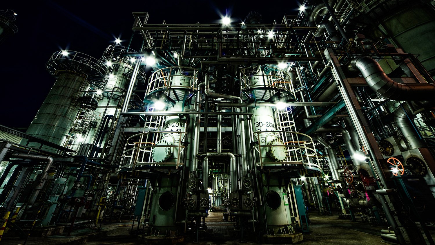 変わる廃墟VS行ける工場夜景展／DAISUKEMORI