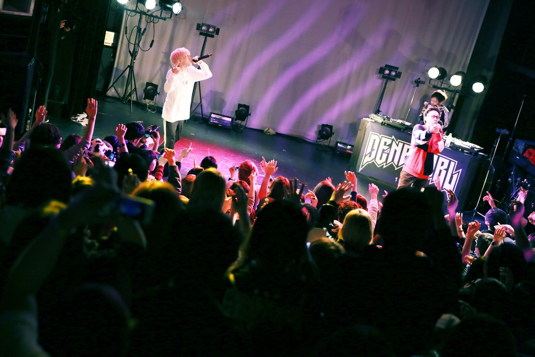 「電波少女 解散＆復活ワンマンライブ“茶番”」1