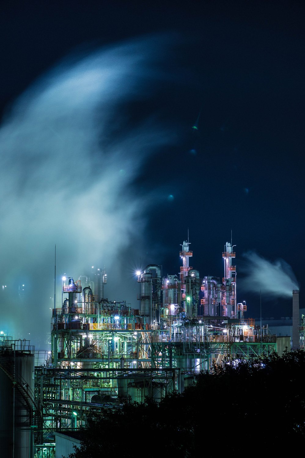 変わる廃墟VS行ける工場夜景展／（C）take79