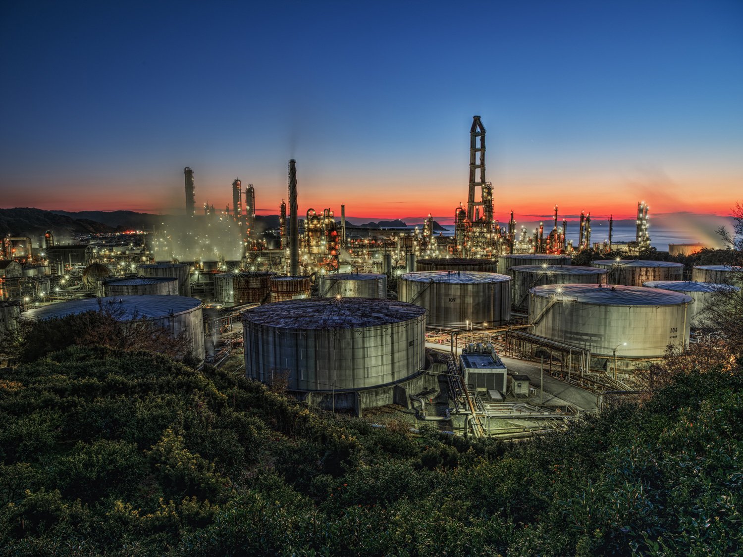 変わる廃墟VS行ける工場夜景展／（C）大倉裕史