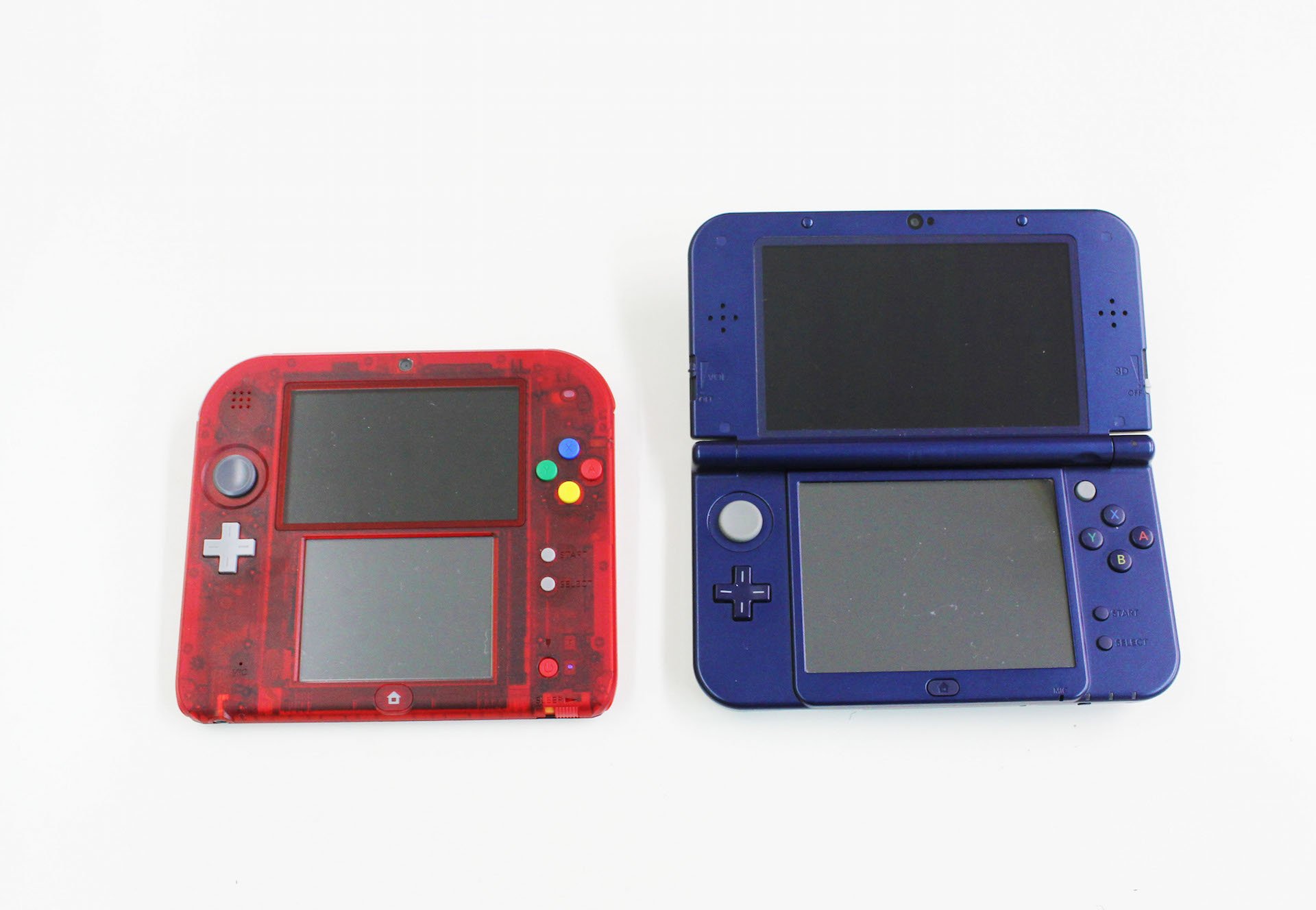 New ニンテンドー3DS LLと